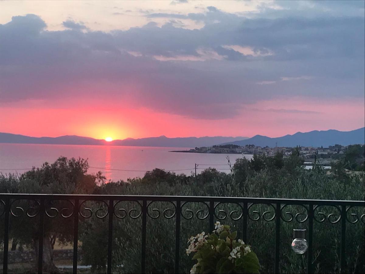 Villa Pefnos Agios Nikolaos  Buitenkant foto