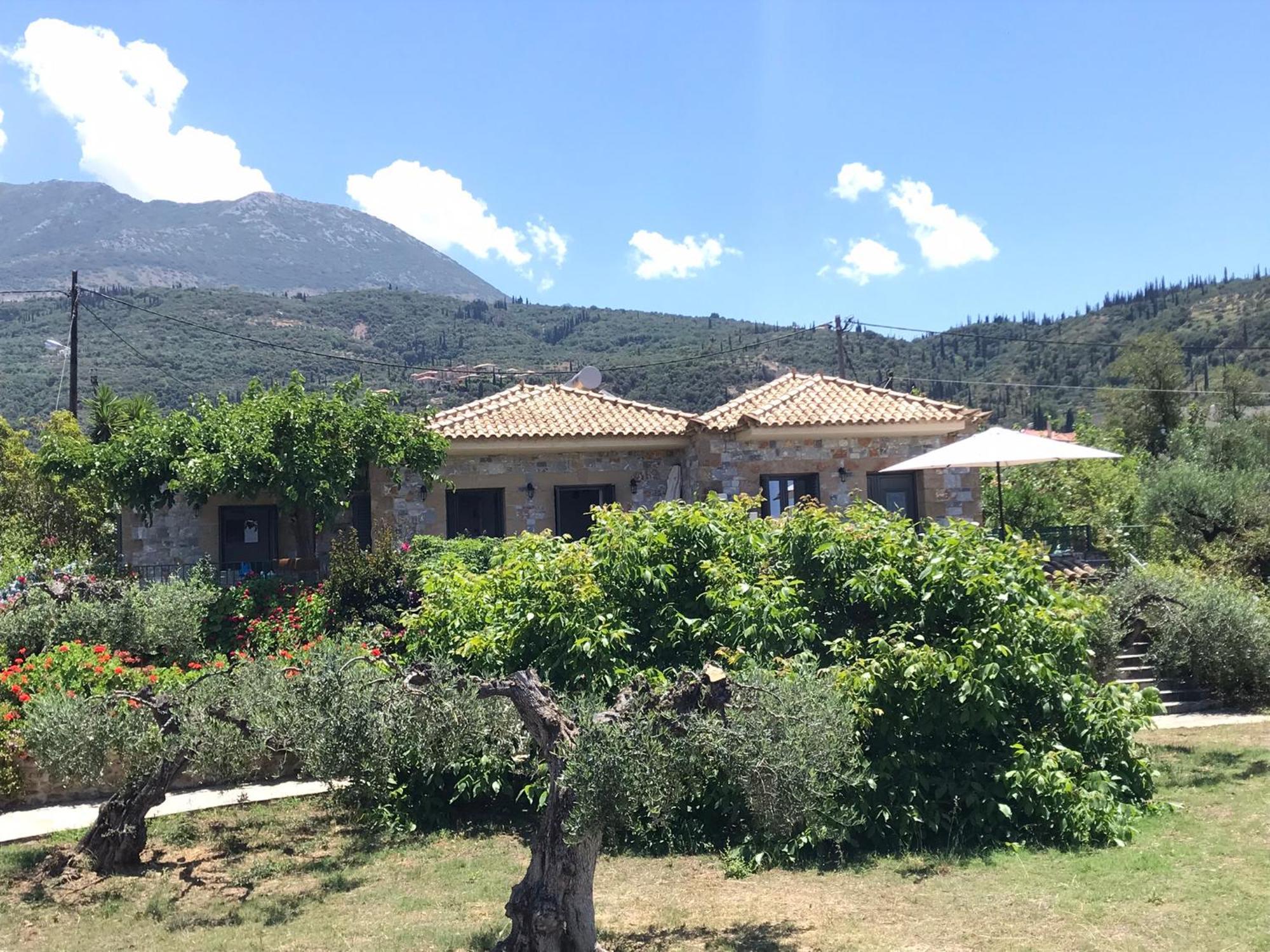 Villa Pefnos Agios Nikolaos  Buitenkant foto